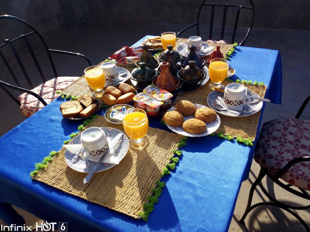 Sahara Camel Tours Camp 호텔 메르주가 외부 사진