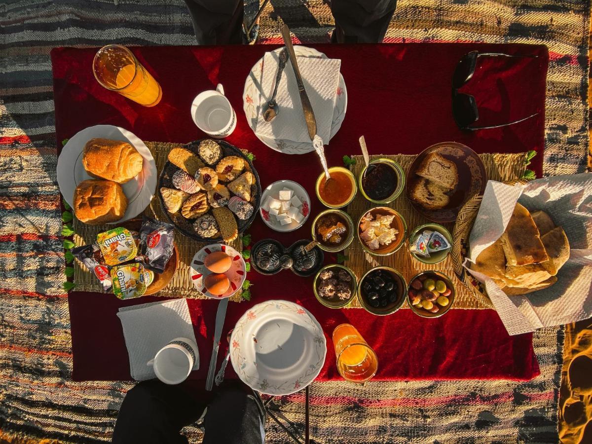 Sahara Camel Tours Camp 호텔 메르주가 외부 사진