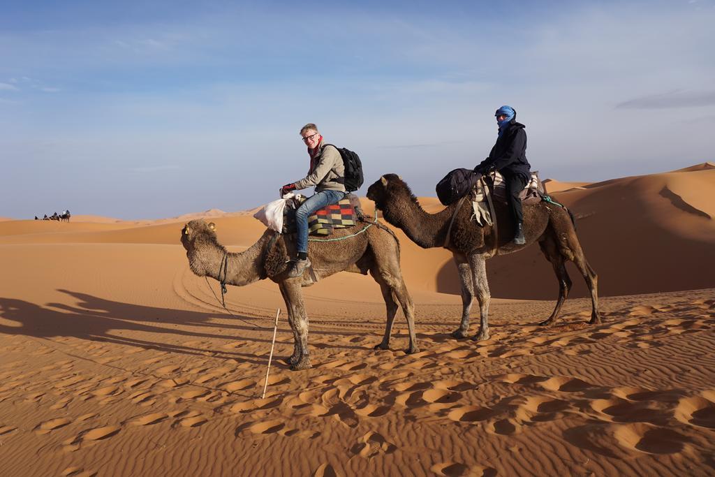 Sahara Camel Tours Camp 호텔 메르주가 외부 사진